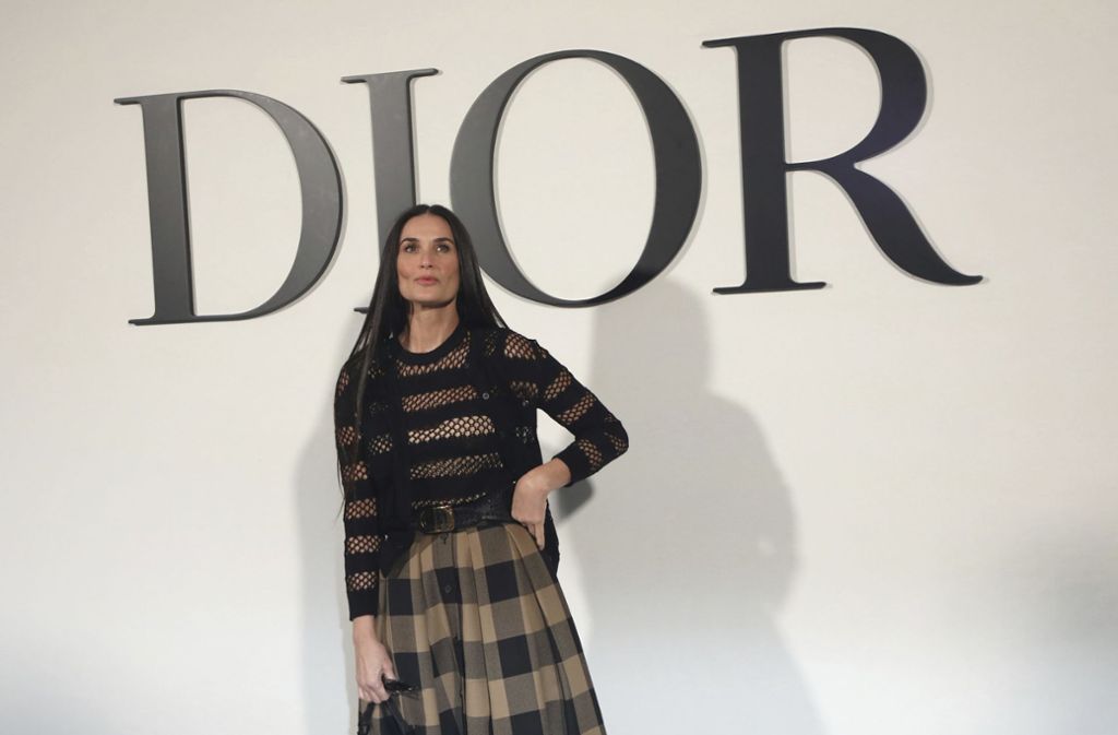 Friends-Star Courtney Cox schaute ebenfalls bei Dior vorbei.