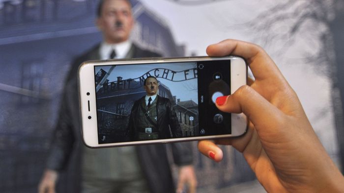 Museum entfernt Hitler-Figur nach Protesten
