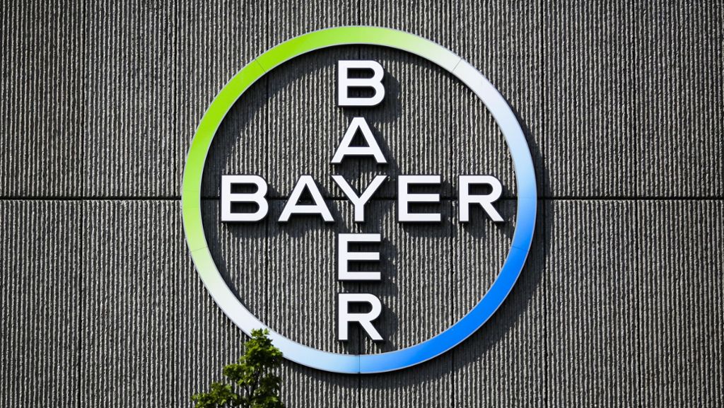  Bayer hat nach der Übernahme von Monsanto immer wieder Probleme. Nun sorgen umstrittene Methoden des US-Konzerns im Umgang mit Politikern, Journalisten und Aktivisten für Ärger. 