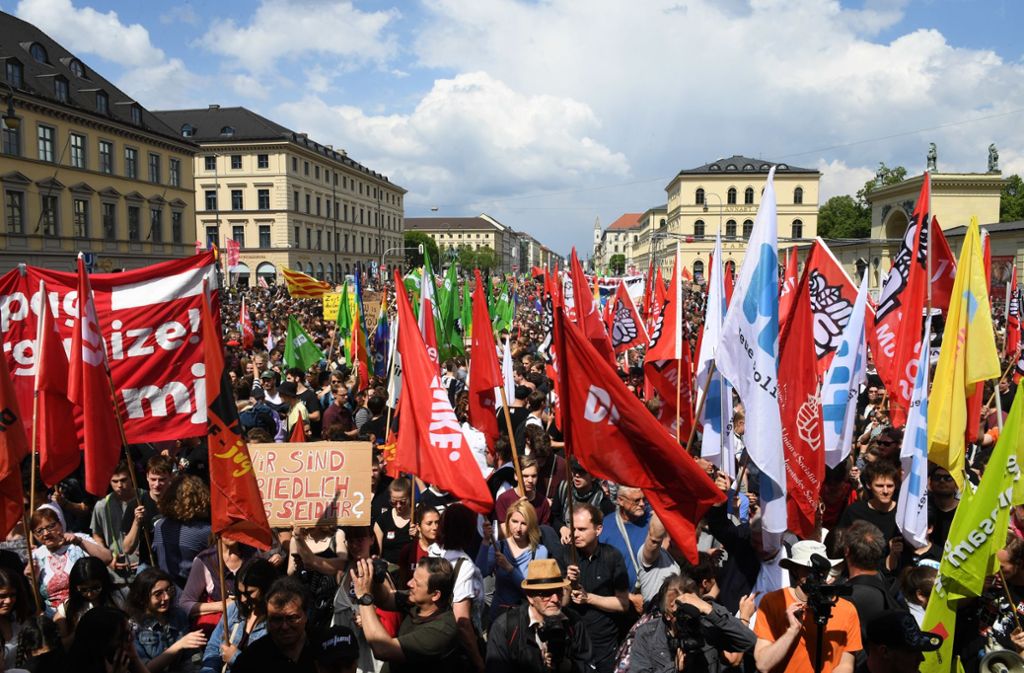 An Christi Himmelfahrt haben Zehntausende in München gegen die Polizeigesetz-Änderung demonstriert.