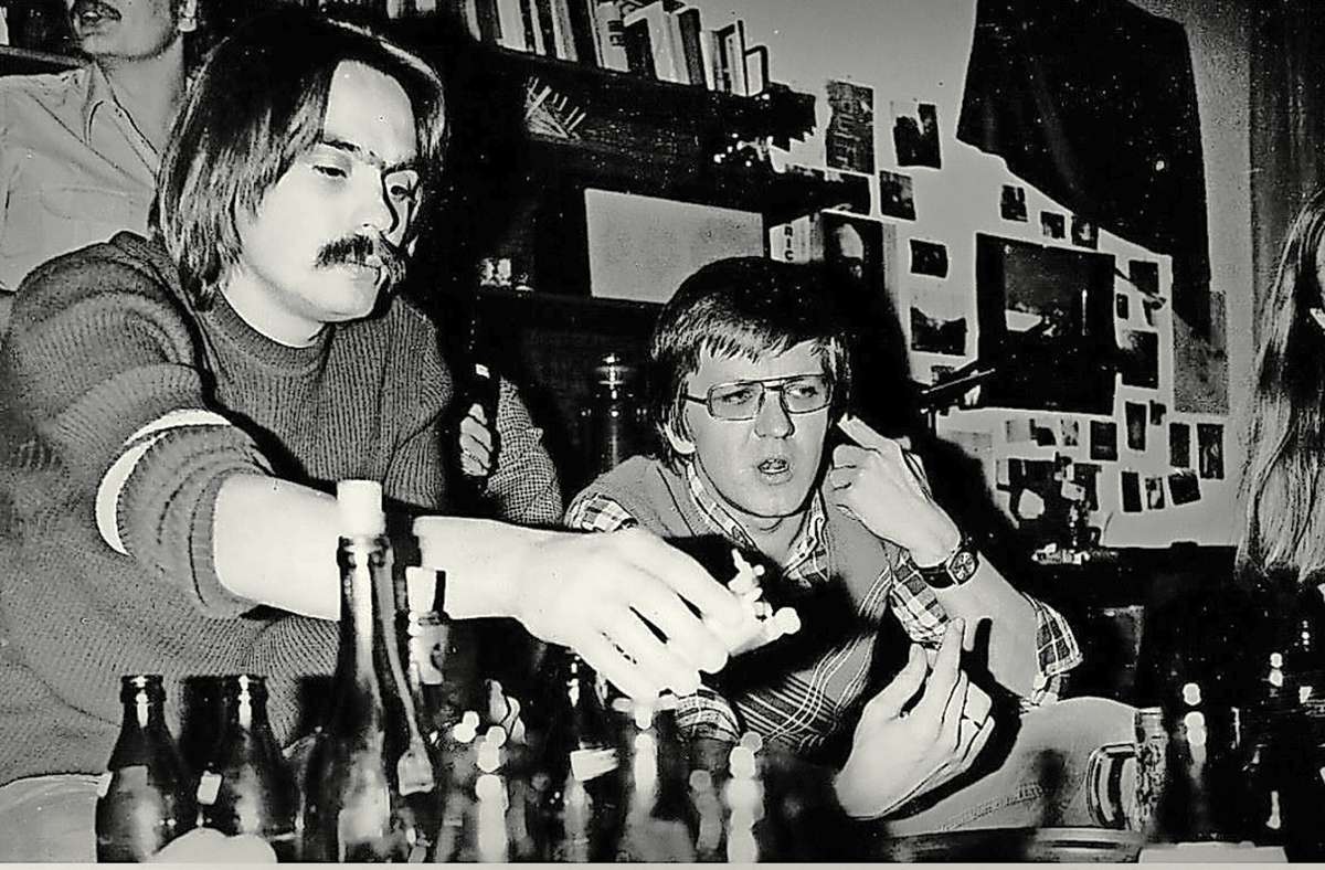 Winfried Kretschmann (rechts) gehörte einst zum Umfeld der Riedlinger Rockband Powerplay. Den heutigen Ministerpräsidenten zog es aber doch in die Politik.