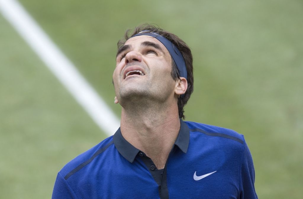 Kann seine Niederlage selbst wohl kaum glauben: Roger Federer.