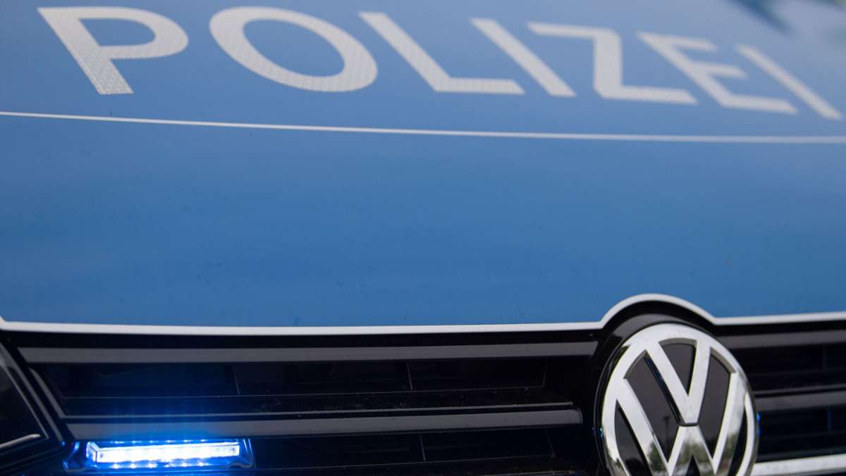 B294 im Kreis Karlsruhe: Polizei stoppt Lkw-Fahrer mit fast viereinhalb Promille