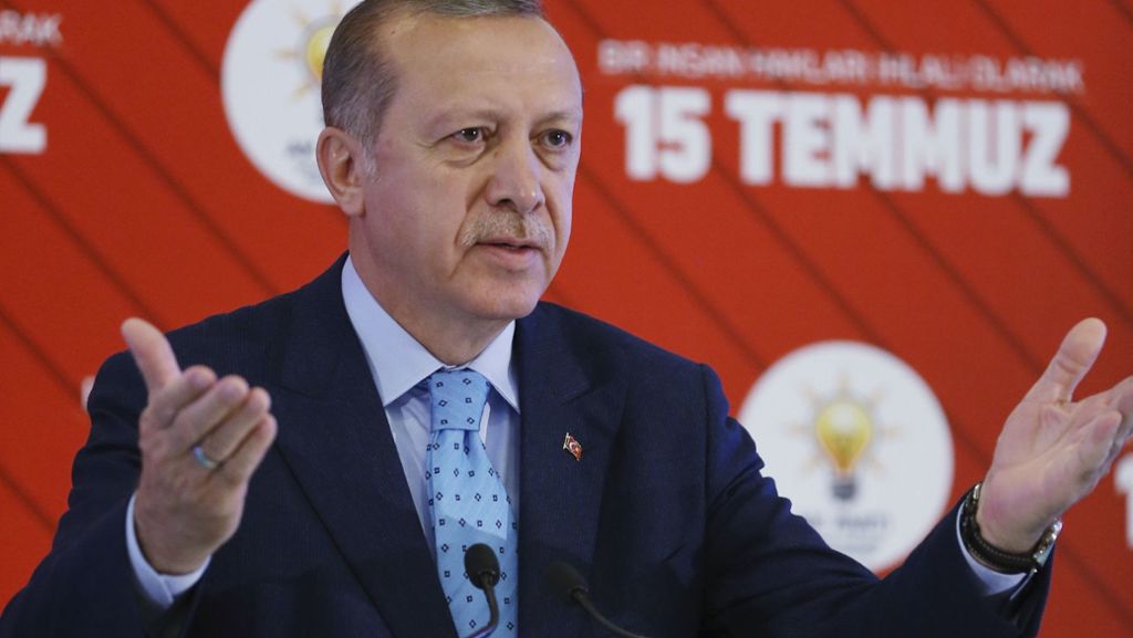 Jahrestag zum Putschversuch in der Türkei: Opposition kritisiert Regierung scharf