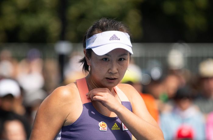 Tennisspielerin Peng  trifft IOC-Chef Bach