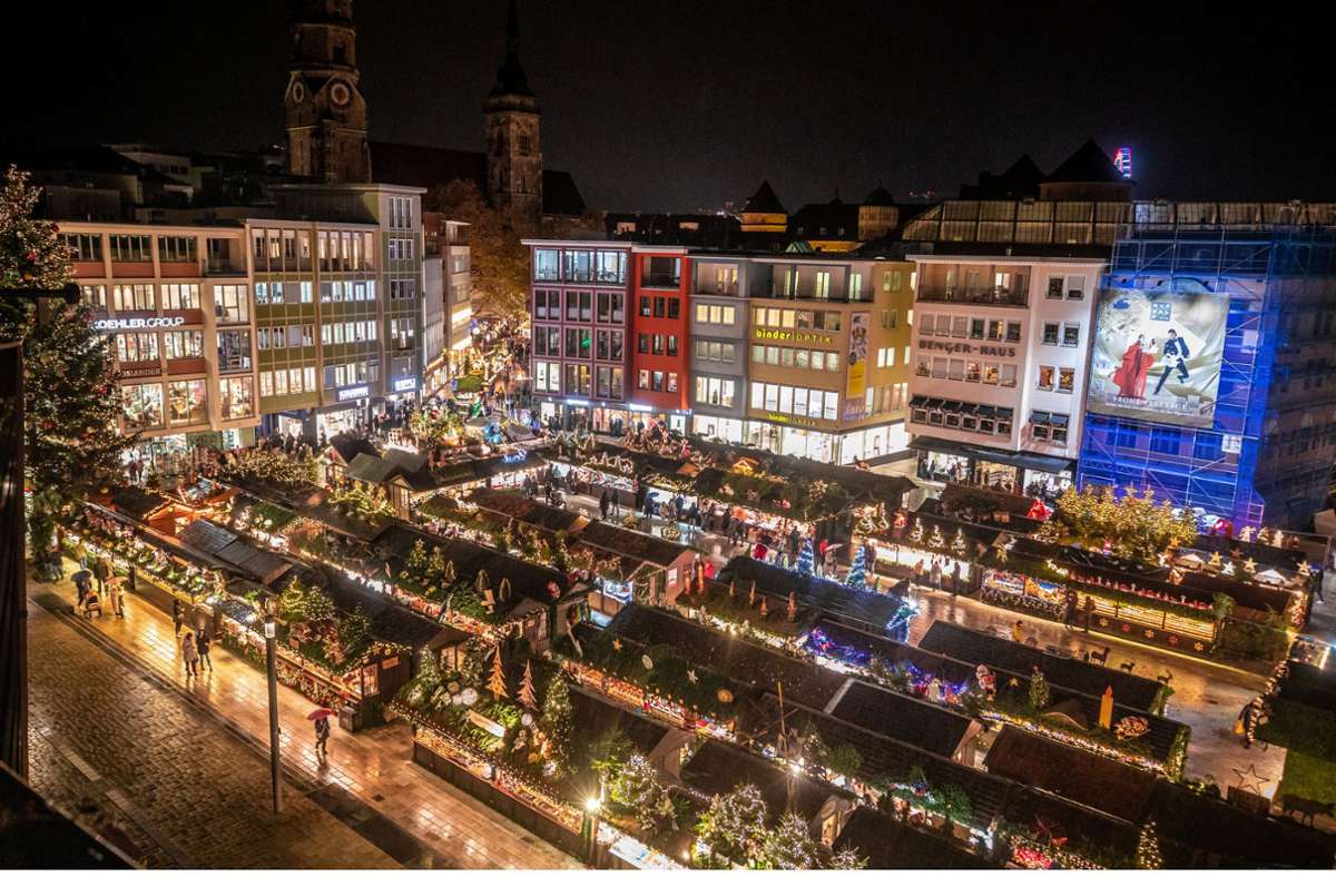 Der Weihnachtsmarkt ist in voller Schönheit in die Stuttgarter City zurückgekehrt.