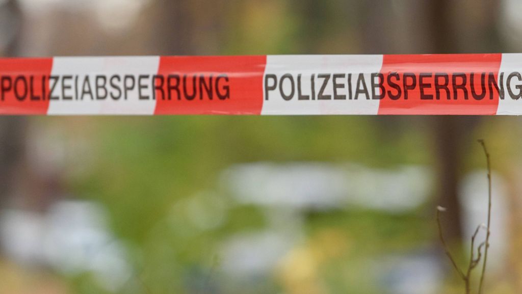 Zwei Tote nahe  Leipzig: Polizei rätselt nach Pool-Drama über die Ursache