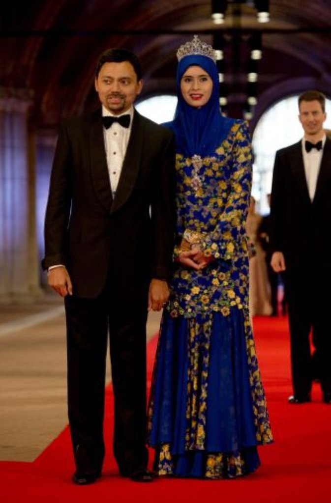 Bruneis Kronprinz Al-Muhtadee Billah Bolkiah und seine Frau Dayangku Sarah Pengiran Salleh