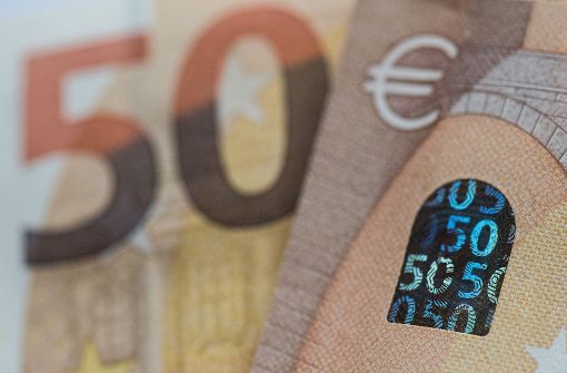 2017 kommt ein neuer 50-Euro-Schein. Was sich sonst noch für Verbraucher ändert, haben wir für Sie aufgelistet. Foto: dpa