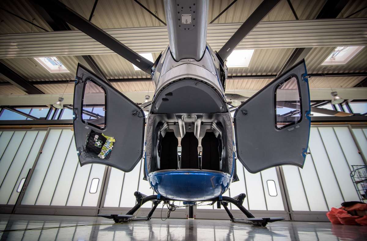 Im Laderaum der Hubschrauber können zum Beispiel SEK-Beamte transportiert werden.