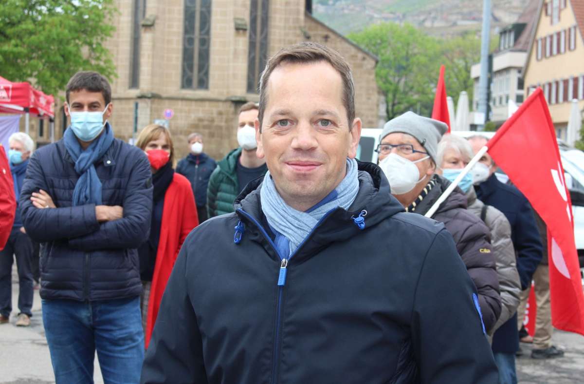 Nicolas Fink (SPD) auf der Kundgebung.