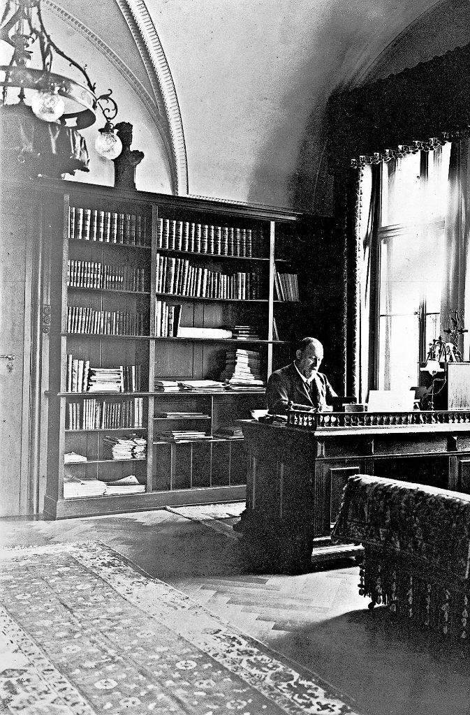 Friedrich Voith in seinem Arbeitszimmer