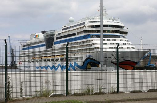 Gäste von Kreuzfahrtschiffen sollen sich vor der Abreise testen lassen, fordert der Reisebüro-Verband. Foto: dpa/Bernd Wüstneck