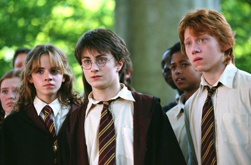 Harry Potter (Mitte), Hermine Granger und Ron Weasley – die Schauspieler Daniel Radcliffe, Emma Watson und Rupert Grint sind auf immer mit ihren Charakteren verbunden. Foto: AP