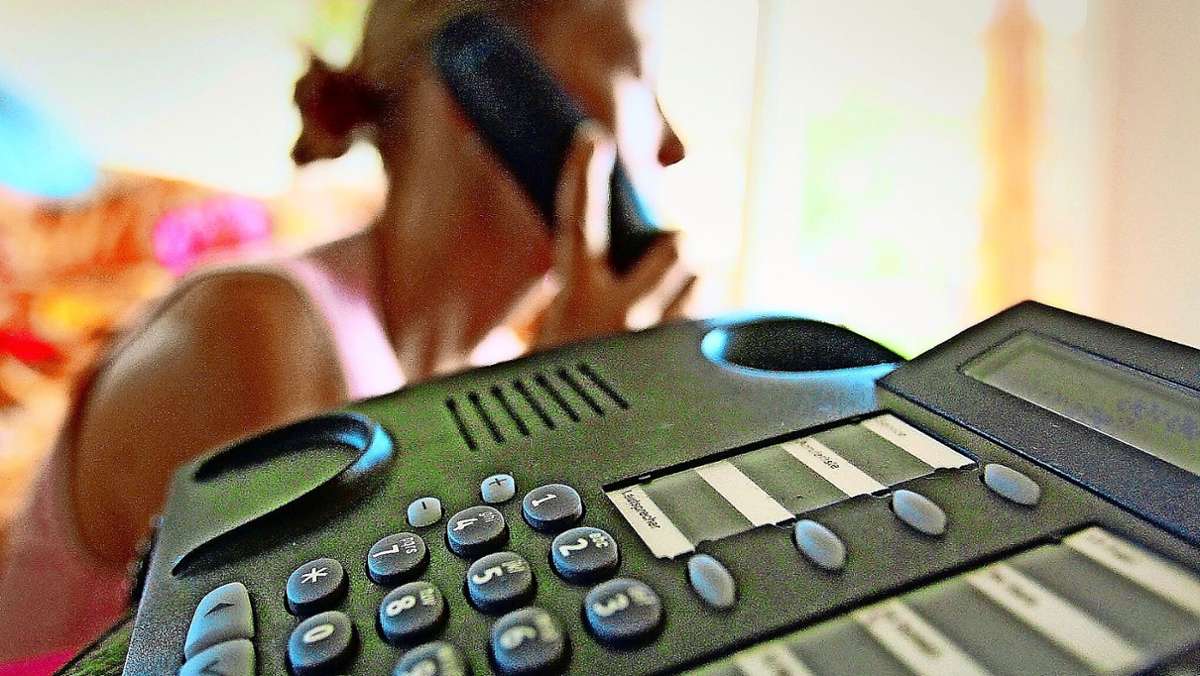 Telefonbetrug in Fellbach: Aufmerksamer Bankmitarbeiter verhindert Betrug
