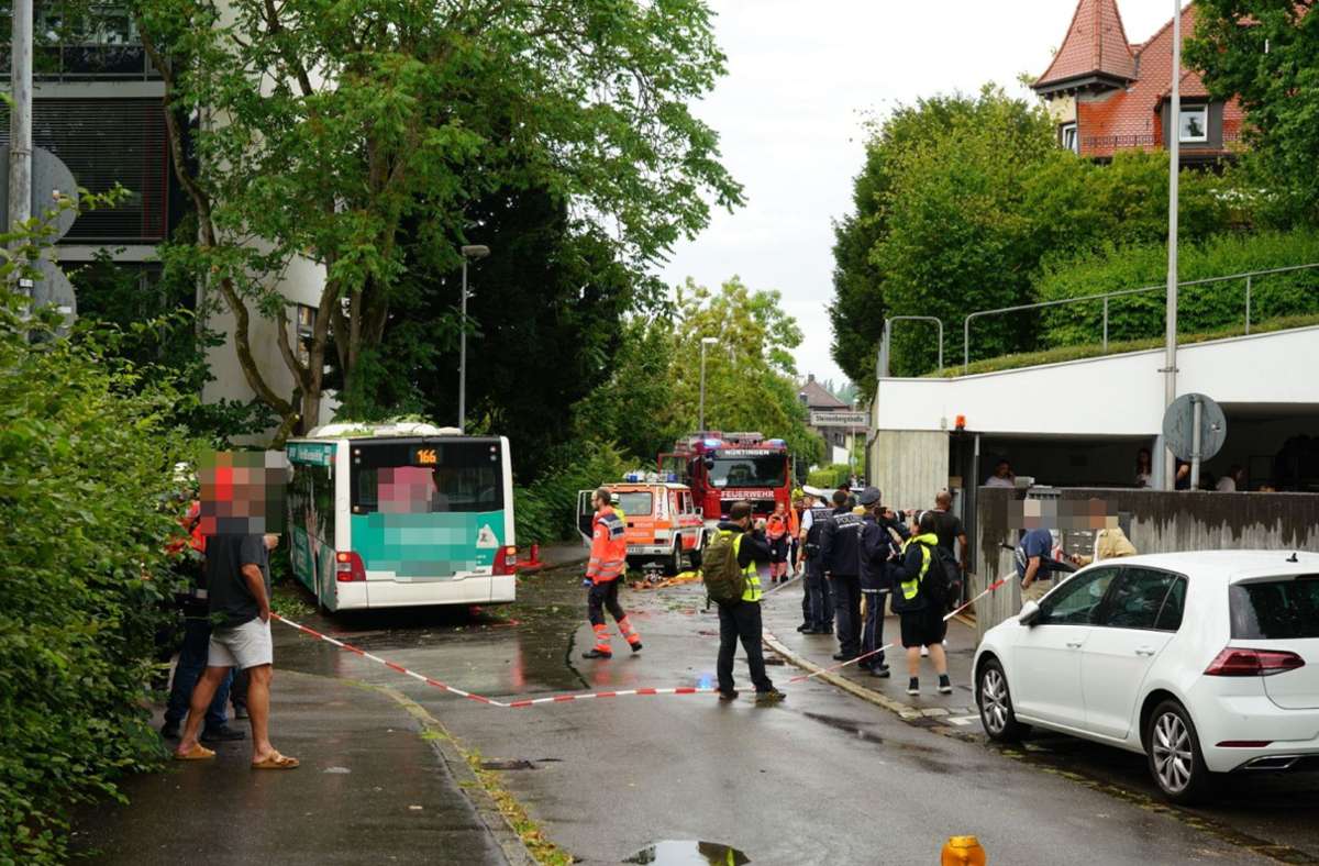 Am Montagmittag kam es in Nürtingen zu einem heftigen Unfall.