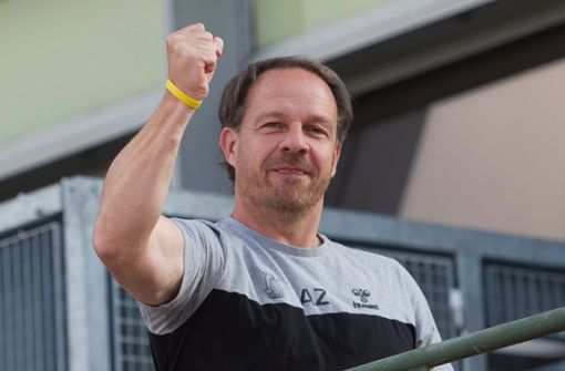 Ex-VfB-Trainer Zorniger scheint bei Bröndby IF in Kopenhagen sein Glück gefunden zu haben Foto: dpa