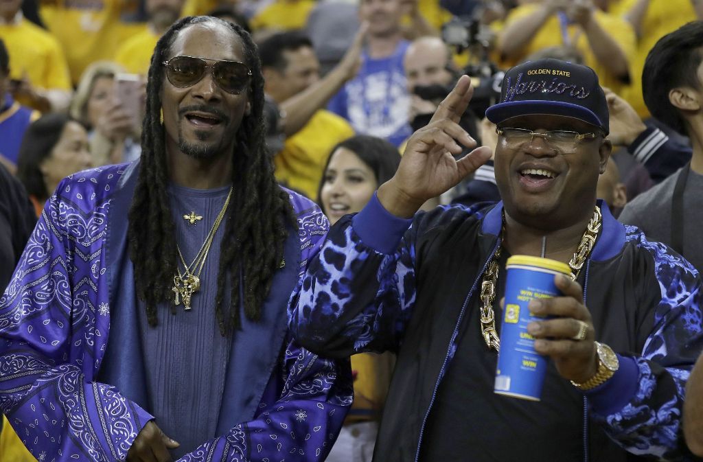 Hip-Hop-Legenden unter sich: Snoop Dogg (links) und E-40.