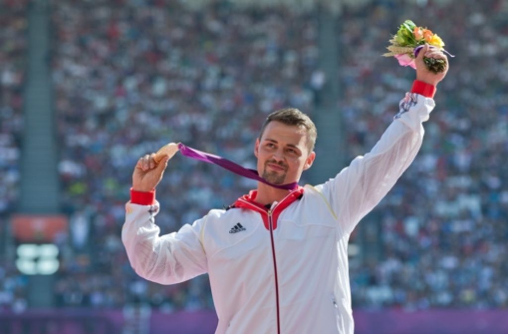 Erneuter Erfolg in der Leichtathletik: Heinrich Popow holte in dieser Disziplin die fünfte Goldmedaille für Deutschland.