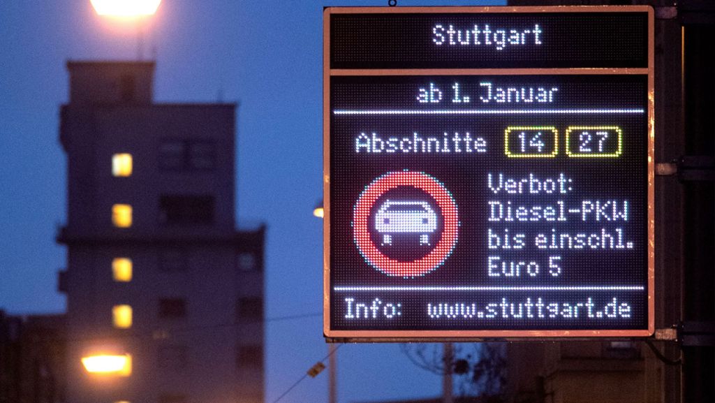 OB Kuhn rügt die  CDU: Dicke Luft im Stuttgarter Rathaus wegen Fahrverboten