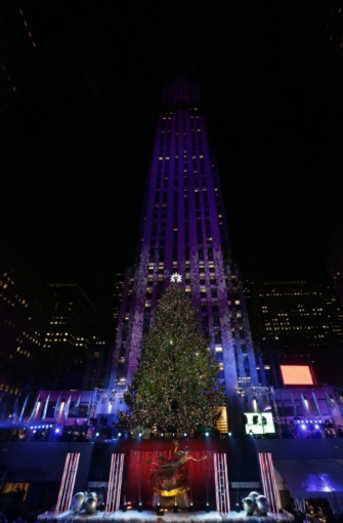 Der Weihnachtsbaum vor dem Rockefeller Center in New York.