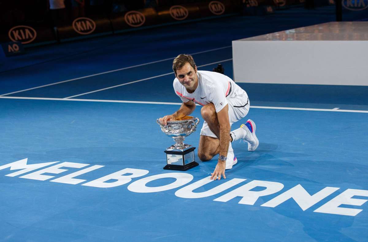 Es folgten noch sechs weitere Triumphe bei Grand-Slam-Turnieren, der letzte datiert aus dem Jahr 2018, als Federer den Kroaten Marin Čilić in Finale von Melbourne mit 6:2, 6:7, 6:3, 3:6, 6:1 niederrang.