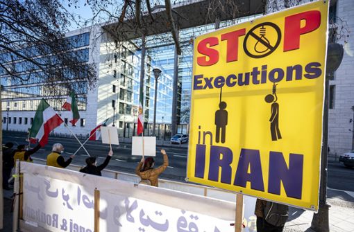 Seit Jahren kritisieren Menschenrechtler die Anwendung der Todesstrafe im Iran (Archivbild). Foto: dpa/Fabian Sommer