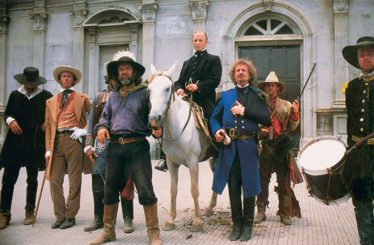 Ed Harris (zu Pferd) in „Walker“ (1987)