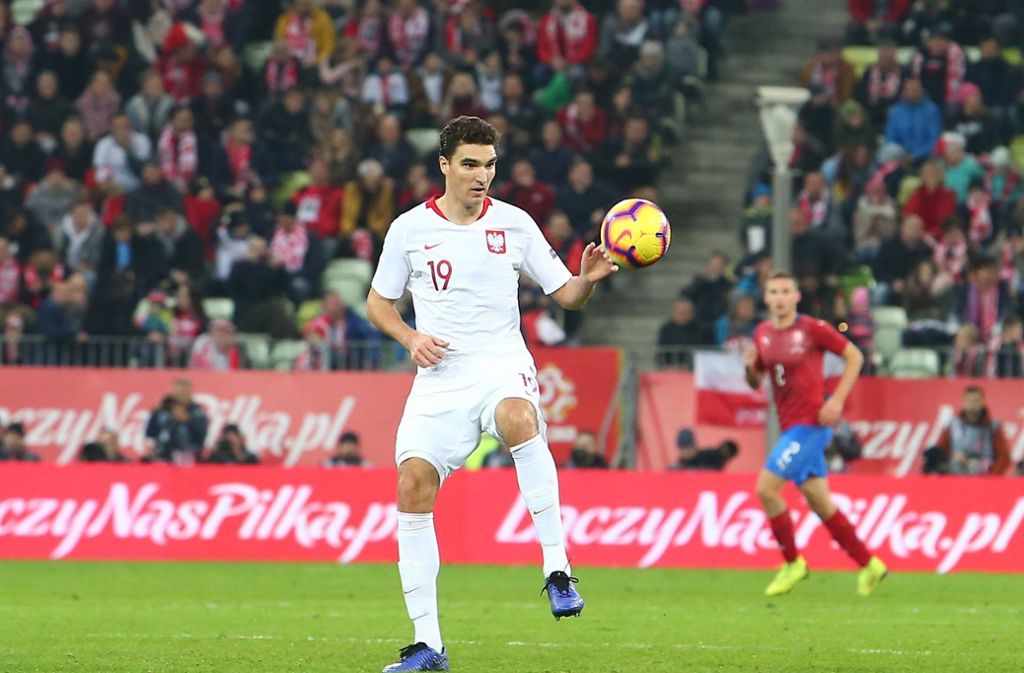 Marcin Kaminski (28) zählt seit Jahren zu Polens A-Nationalmannschaft. Nach seinem im vergangenen Herbst erlittenen Kreuzbandriss hat er sich soeben zurückgekämpft. Gut möglich, dass sich der Abwehrspieler mit guten Leistungen über einen längeren Zeitraum für das Turnier 2021 empfehlen kann.
