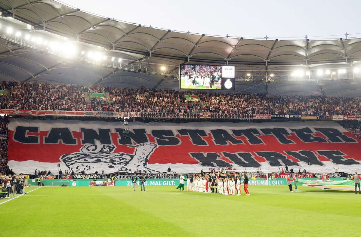 Danach folgte ein paar Meter weiter in der Mercedes-Benz-Arena das Pokal-Halbfinale zwischen dem VfB Stuttgart und Eintracht Frankfurt.