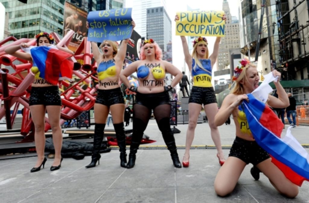 Blanke Brüste am Time Square: Femen-Protest gegen die russische Politik im Konflikt um die Ukraine.
