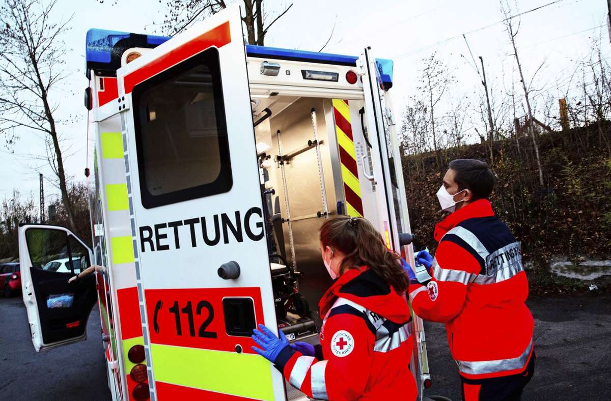 Die Sanitäter des Deutschen Rotes Kreuzes Esslingen-Nürtingen sind rund um die Uhr im Einsatz.
