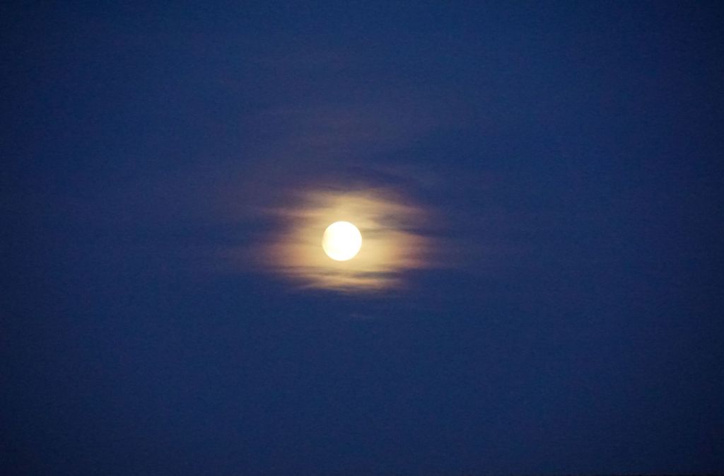 Weitere Eindrücke von der partiellen Mondfinsternis aus Sindelfingen.