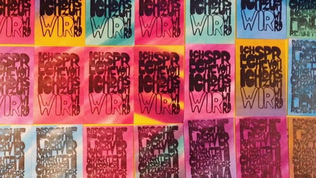 Unbekannter Künstler in Stuttgart: Streetart im Postkartenformat