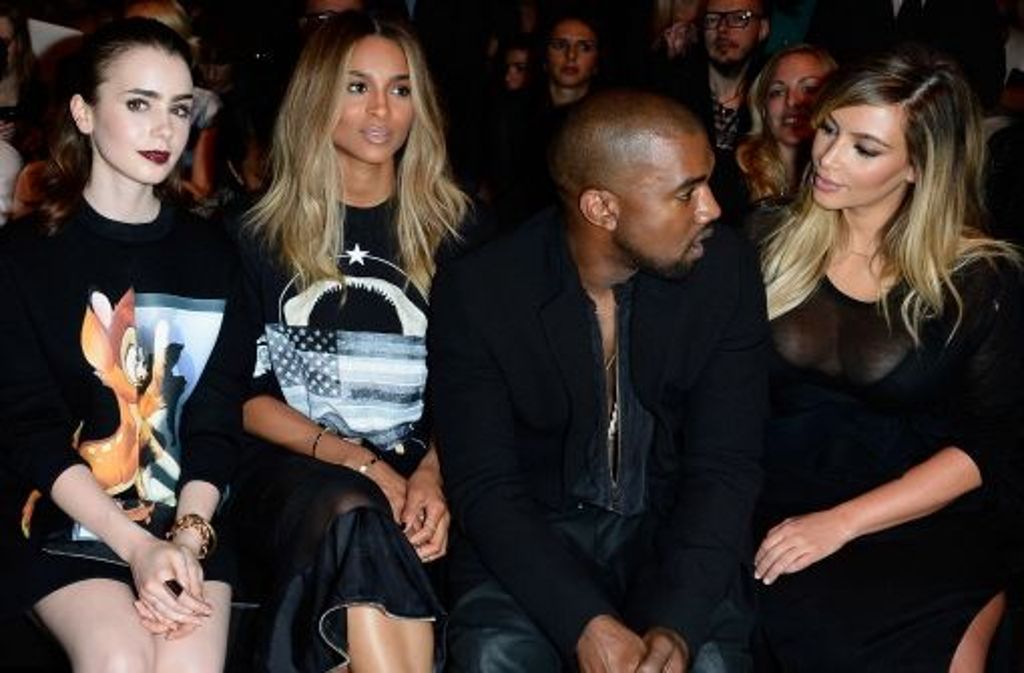 Kim Kardashian und Kanye West mit (von links) der Schauspielerin Lily Collins sowie Sängerin Ciara.