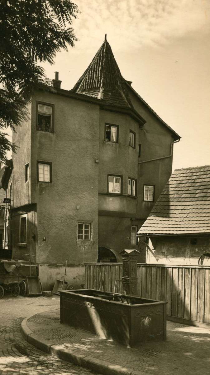 Das Klösterle um 1940 - heute Restaurant und angeschlossen auch das Stadtmuseum. Gebr. Metz Tübingen (Landesmedienstelle als Rechtsnachfolger)