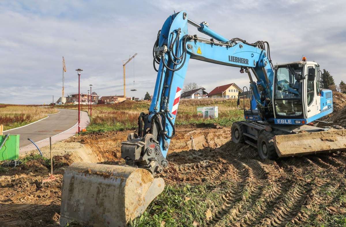 Die Suche nach einem Bauplatz wird für viele Familien in Baden-Württemberg zur Herausforderung. Foto: dpa/Thomas Warnack