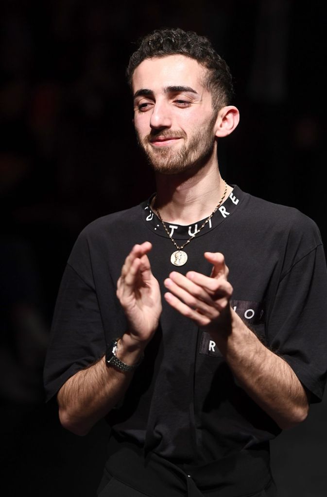 Der junge Designer kam beim Publikum auf der Istanbul Fashion Week gut an.