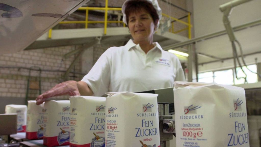  Die sinkenden Marktpreise von Zucker führten dazu, dass der Mannheimer Zuckerproduzent Südzucker im Februar ein Sparprogramm startete. Nun sollen 700 Jobs diesem Sparprogramm zum Opfer fallen 