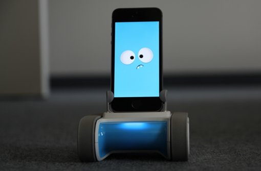 Der Smartphone-Roboter Romo ist ein teures Spielzeug, das aber durchaus Spaß macht. In der folgenden Bildergalerie zeigen wir Fotos von unserem Test. Foto: StZ