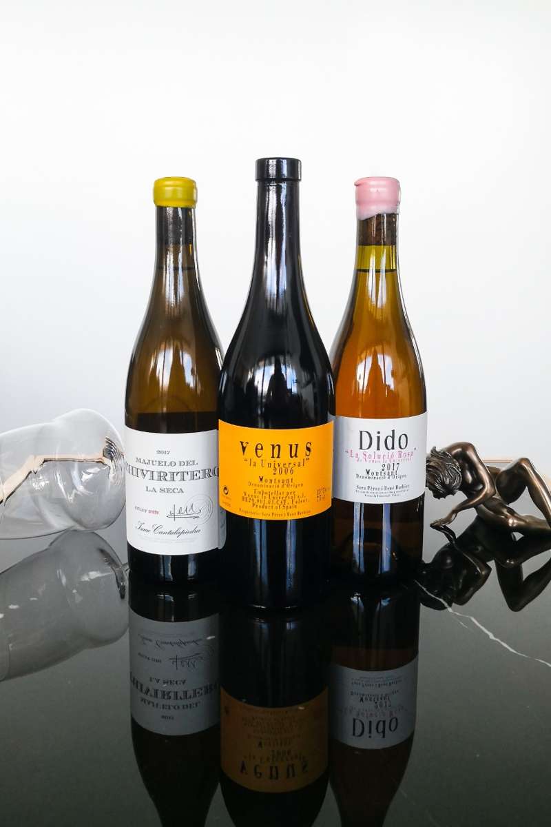 Mit dem Wein-Abo kommt eine erlesene Auswahl an Weinen mit nur einem Klick zu euch nach Hause.