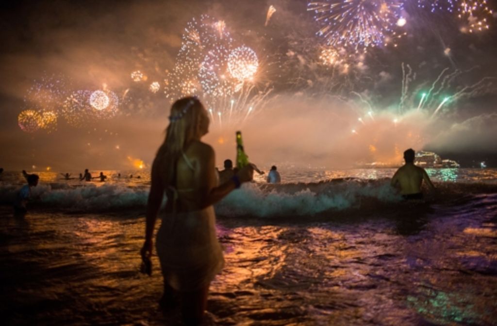 Feuerwerk an der Copacabana in Rio de Janeiro