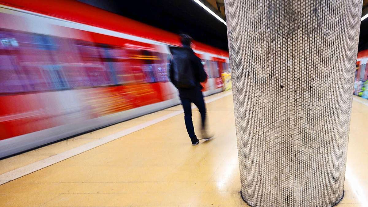 Geringe Auslastung in Bussen und Bahnen: Lauter Ruf nach  Rettungsschirm für den ÖPNV