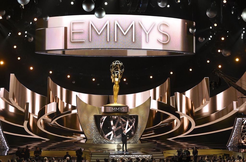 Vielleicht hätte er es gerne wieder getan, aber den Job gibt es dieses Jahr nicht: Jimmy Kimmel  hat die Emmy-Verleihung 2016 moderiert. Foto: AP