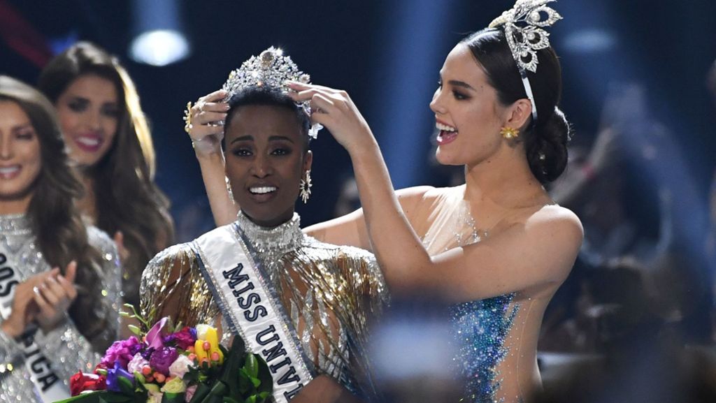  Zozibini Tunzi aus Südafrika ist die neue „Miss Universe“. In ihren Dankesworten sprach die 26-Jährige vielen Frauen mit schwarzer Haut aus der Seele. 