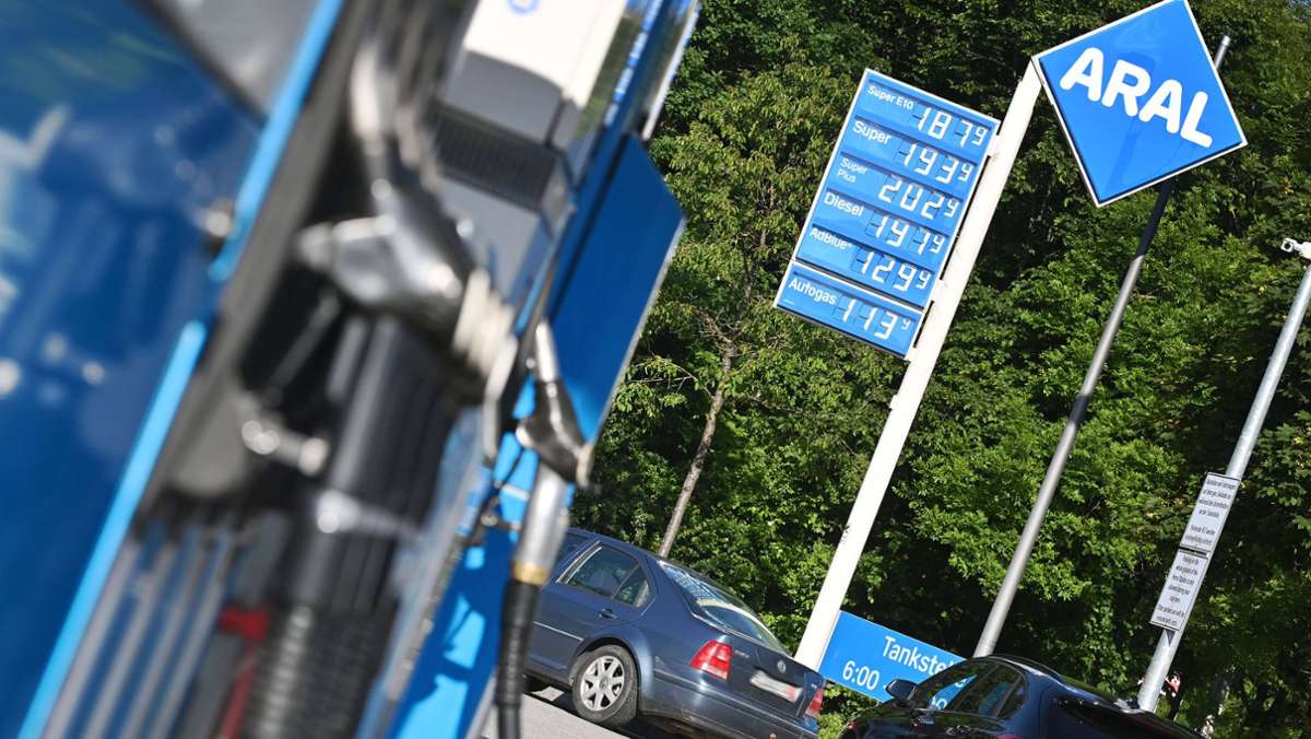 Auswirkungen des „Tankrabatts“: Spritpreise in Stuttgart sinken – nach kräftiger Preiserhöhung am Dienstag