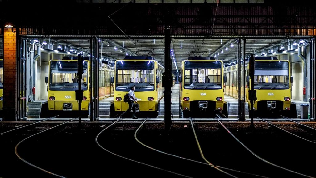 Debatte über Bus und Bahn  in Stuttgart: Schaulaufen im Nahverkehr