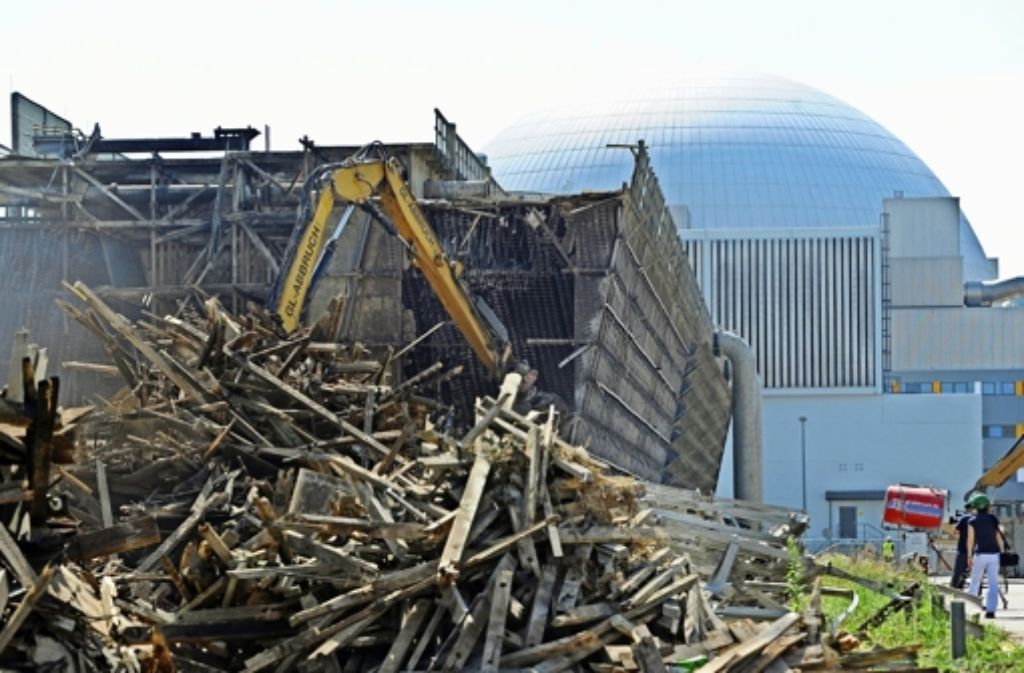 Ein Großteil des Schutts vom still gelegten Block I des Kernkraftwerks Neckarwestheim  muss im Kreis Ludwigsburg gelagert werden. Foto: dpa