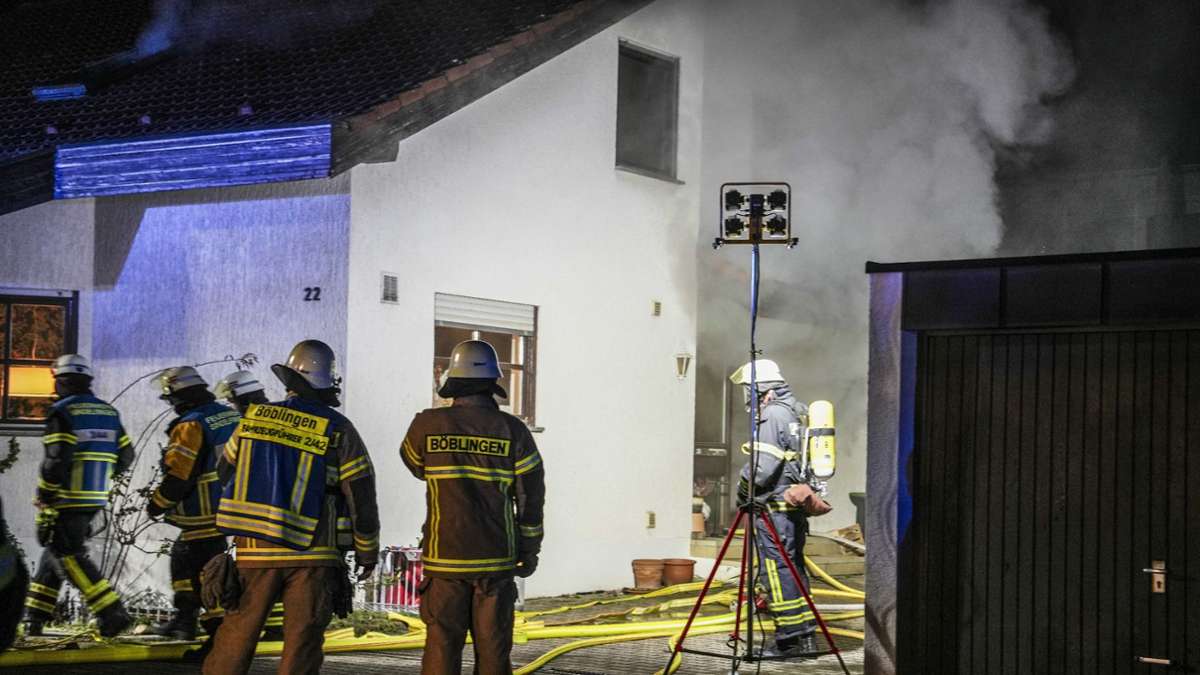 Feuer in Sindelfingen: Neun Menschen bei Saunabrand verletzt
