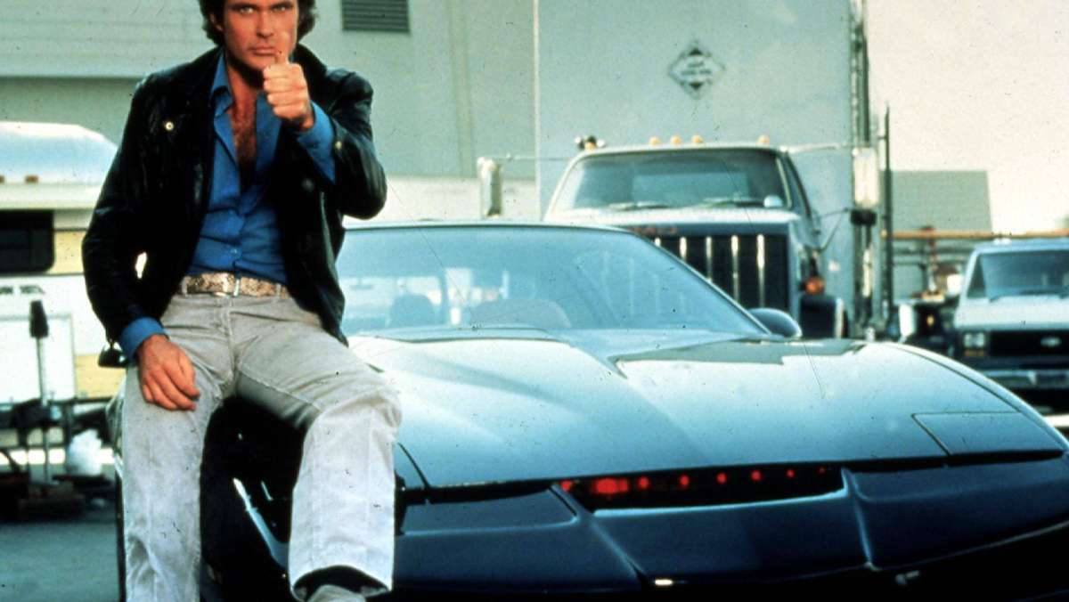  Fans von David Hasselhoff aufgepasst: Der Schauspieler und Sänger bietet mehrere Requisiten aus seinen Filmen bei einer Auktion zum Verkauf an. Darunter unter anderem das Auto K.I.T.T. und eine Badehose. 
